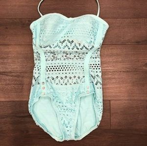 🌟Summer Sale 🌟 NWOT Robin Piccone Bathing Suit